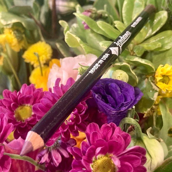 3/$15 Sale! Jordana Eyeliner Eye Liner Pencil #13 “Plum Berry” NOS Not Sealed - Picture 1 of 7